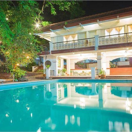 Dona Jovita Garden Resort Calamba  Eksteriør billede